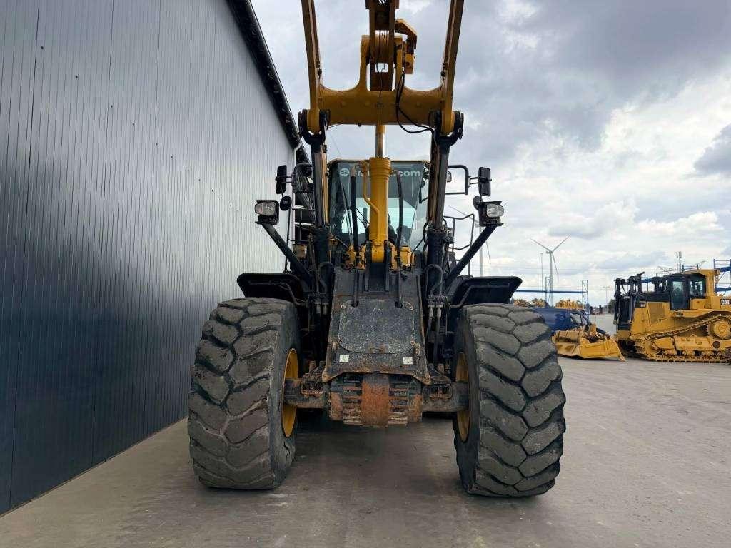 Komatsu WA470-8 Photo 21