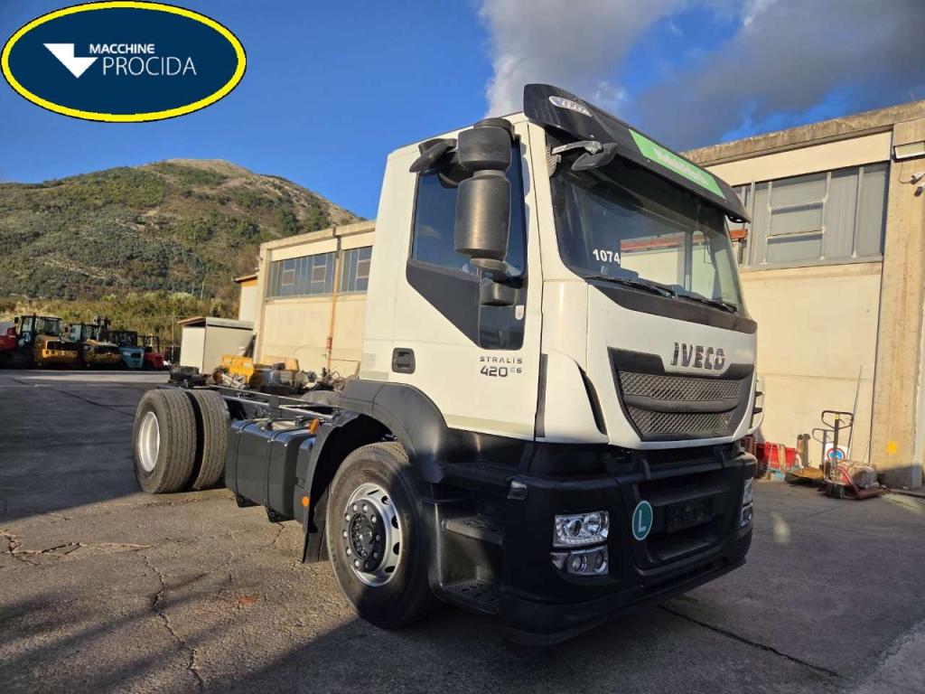 Iveco STRALIS AD190S42 Photo 1