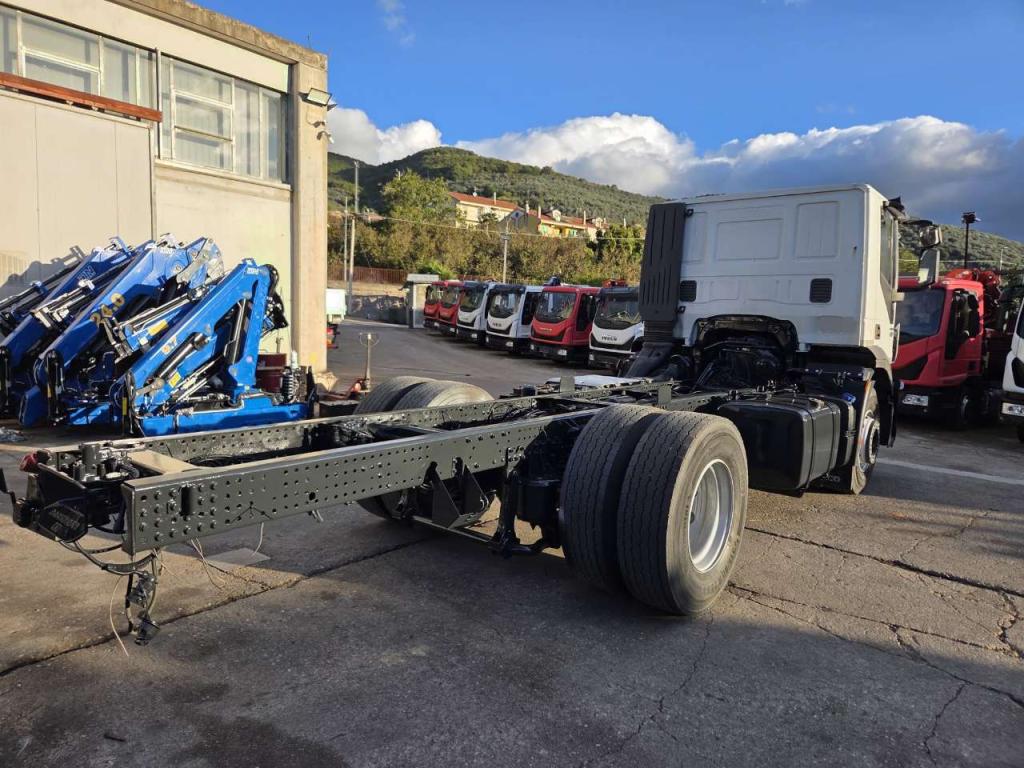 Iveco STRALIS AD190S42 Photo 17