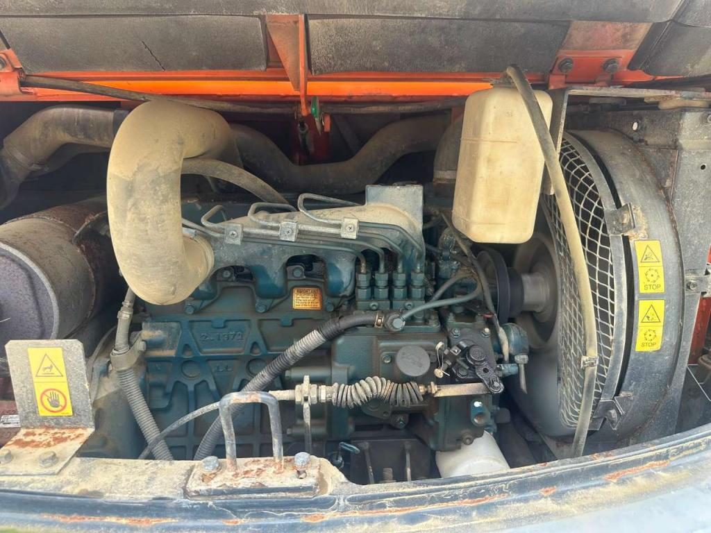 Hitachi Zaxis 50 Photo 11