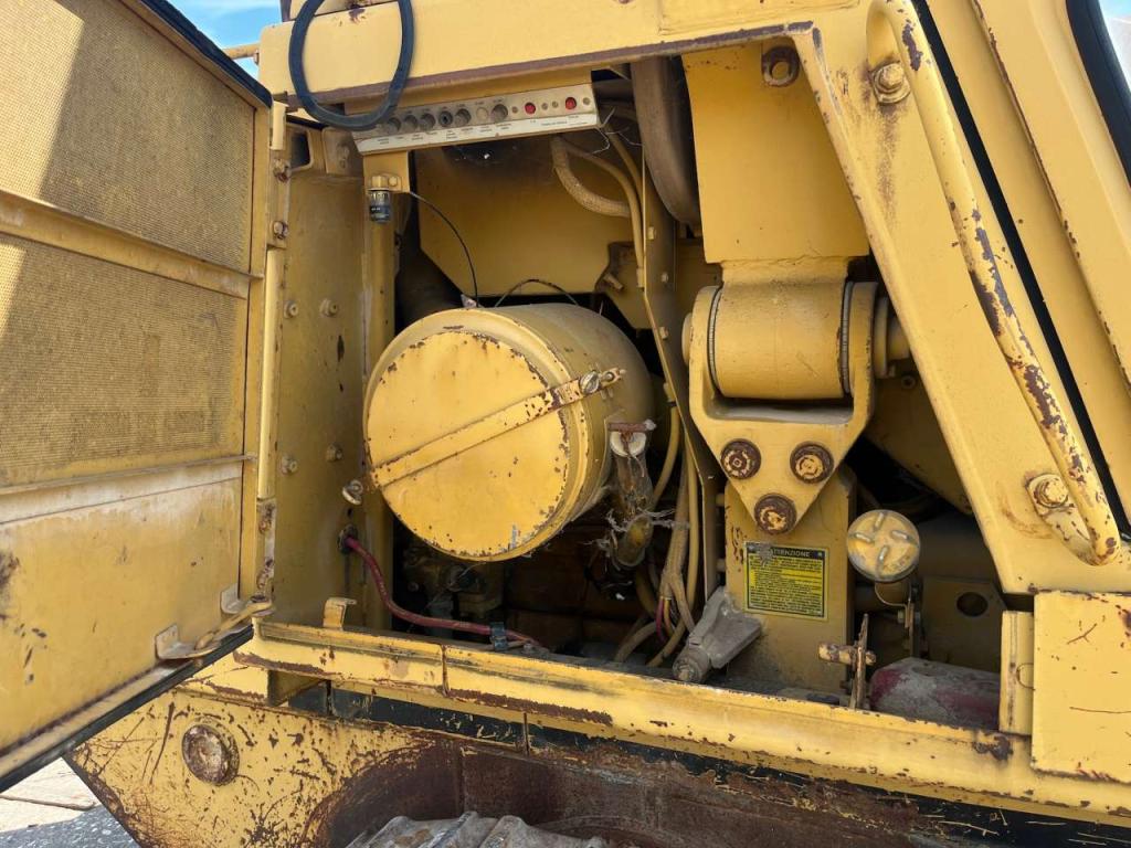 Caterpillar 953 Photo 6