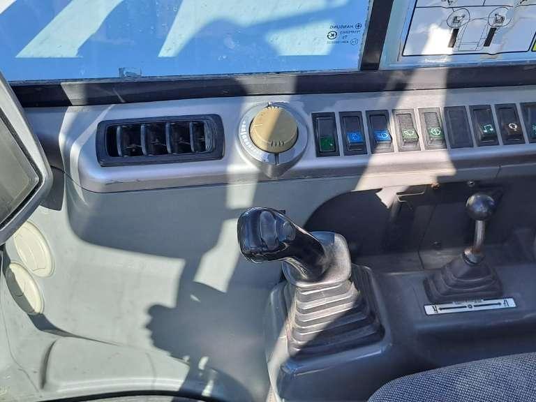 Bobcat E60 Photo 14