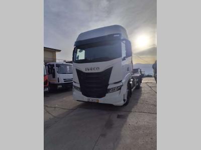 Iveco S-WAY 510 AS en vente par Procida Macchine S.r.l.