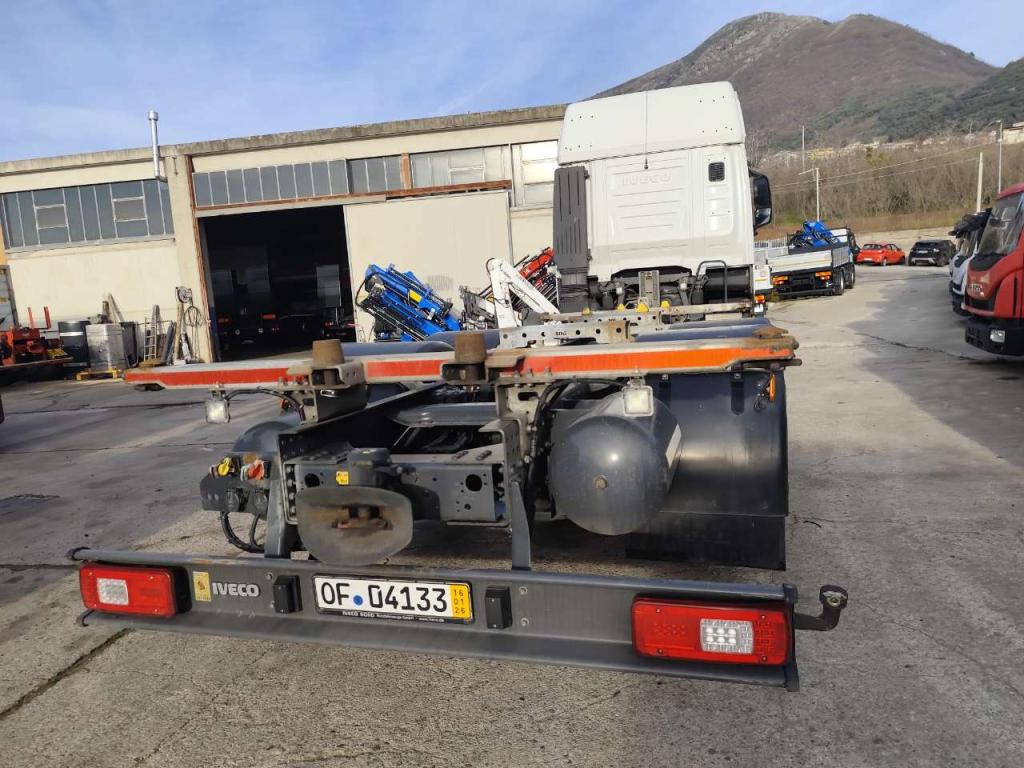 Iveco S-WAY 510 AS Photo 14