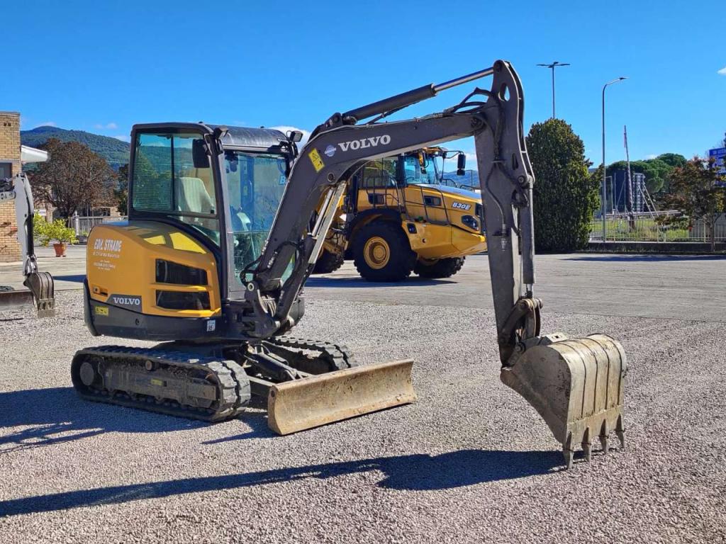 Volvo EC35D Photo 7