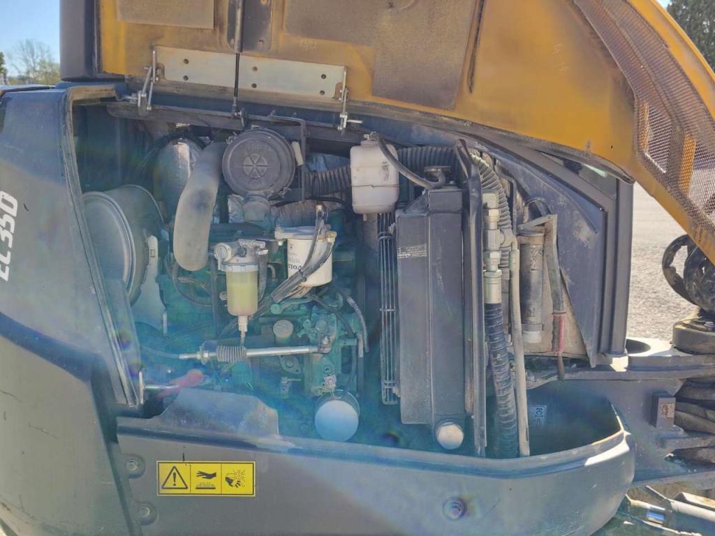 Volvo EC35D Photo 8
