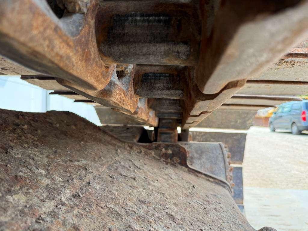 Volvo EC300EL - Hammer Lines / Automatic Greasing Photo 26