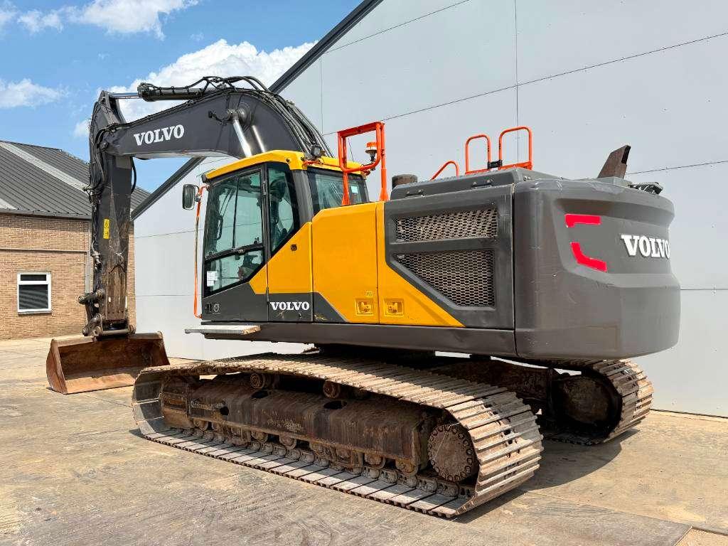 Volvo EC300EL - Hammer Lines / Automatic Greasing Photo 3