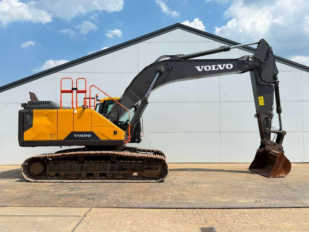 Volvo EC300EL - Hammer Lines / Automatic Greasing Photo 6