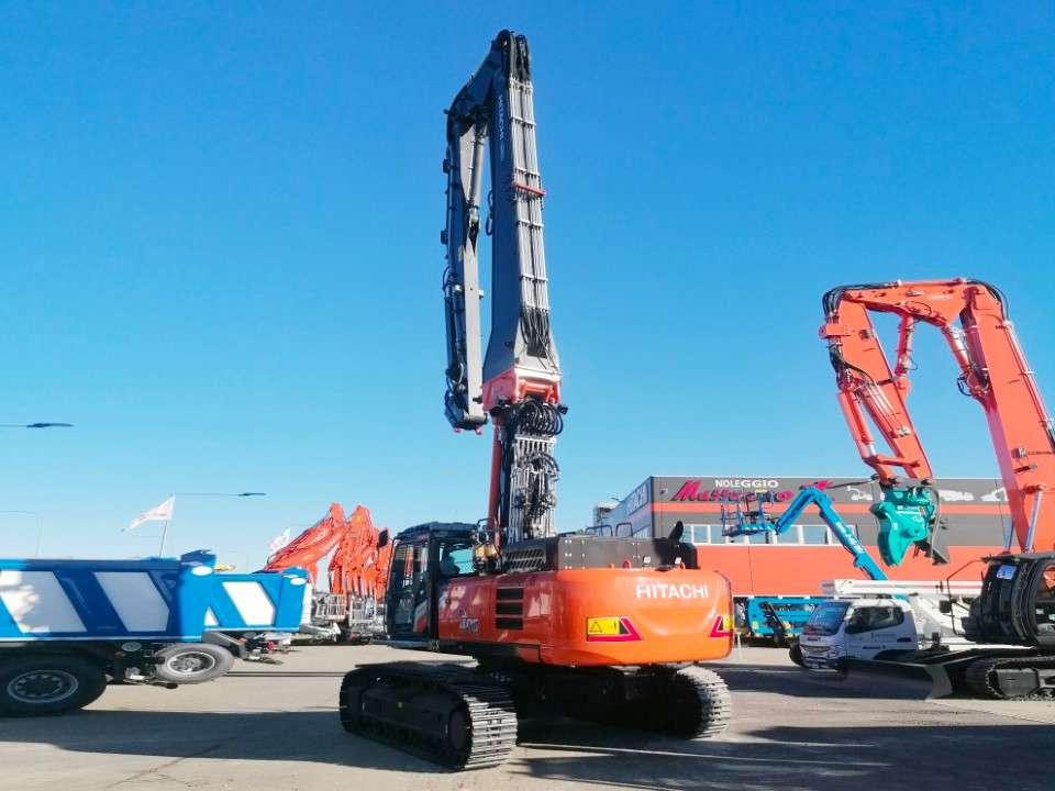 Hitachi ZX400MC-7 Photo 3
