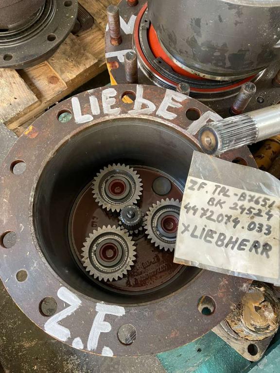 ZF APL B 765/BK Photo 1