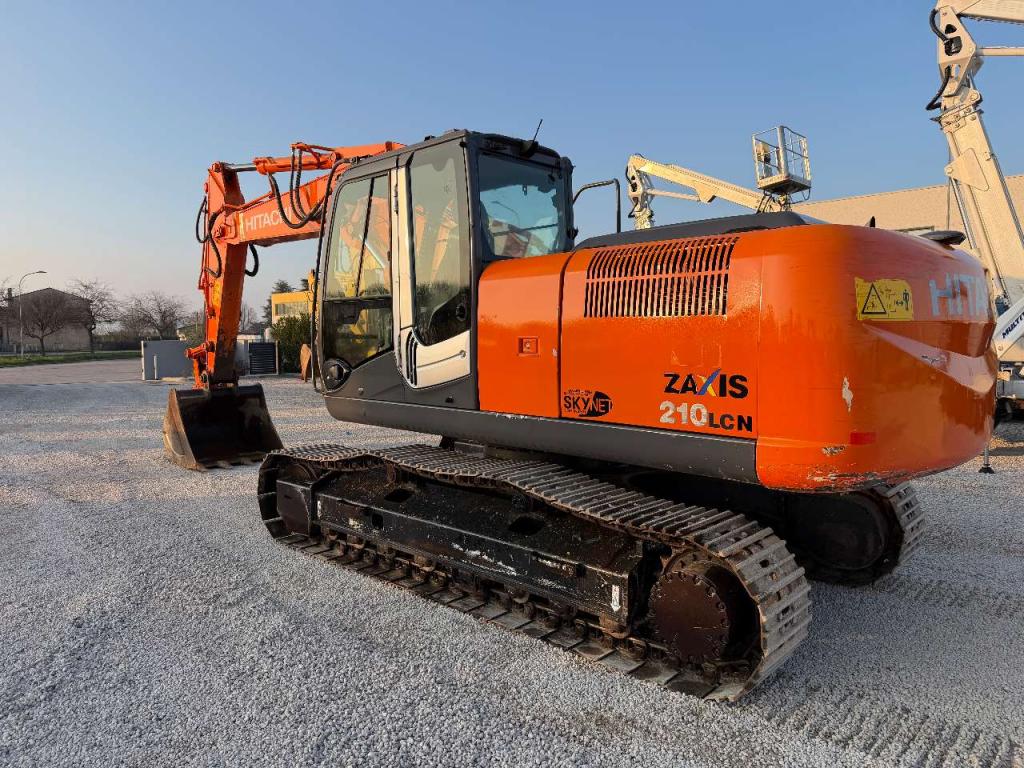 Hitachi ZX210 LCN-3 Photo 1