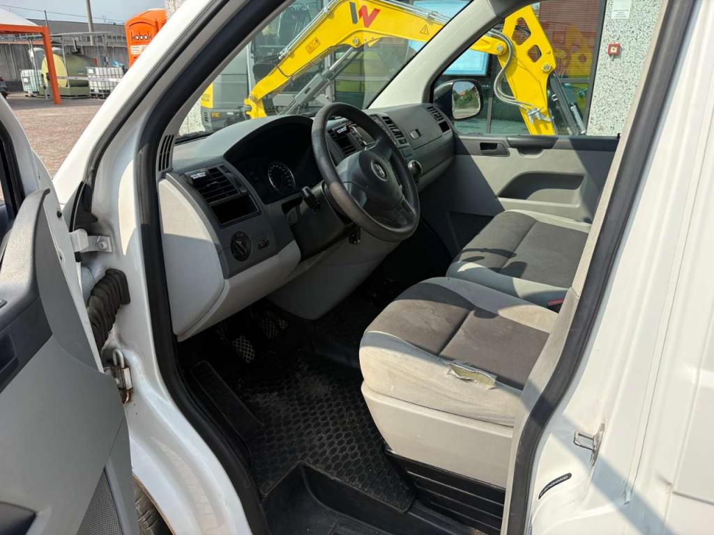 Volkswagen Transporter Photo 8