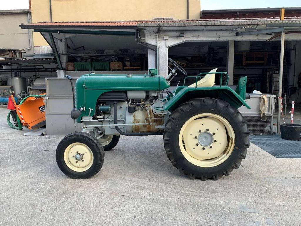 Steyr 182 Photo 1
