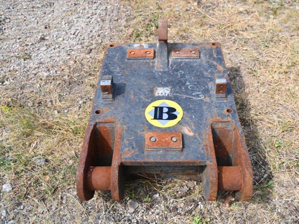 S3 for 35-43 ton excavators Attache rapide Photo 1