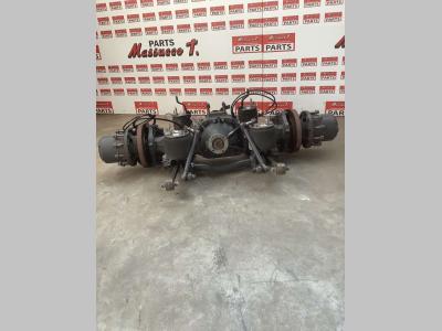Essieu arrière pour Volvo FH16 550 6x4 en vente par Massucco T. Srl Area Ricambi