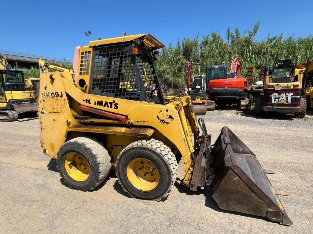 Komatsu SK 09 J Photo 10