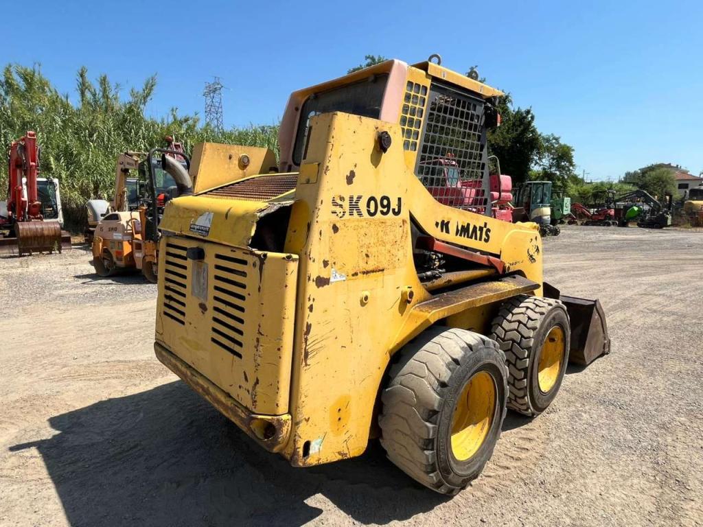 Komatsu SK 09 J Photo 14