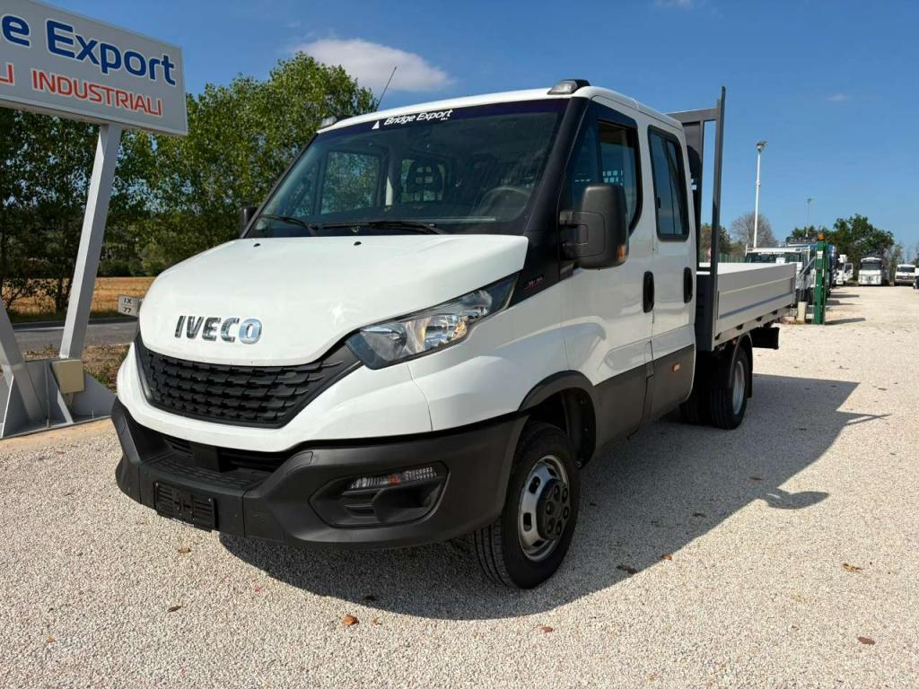 Iveco DAILY 35C16 doppia cabina 7 posti EURO 6 Photo 12