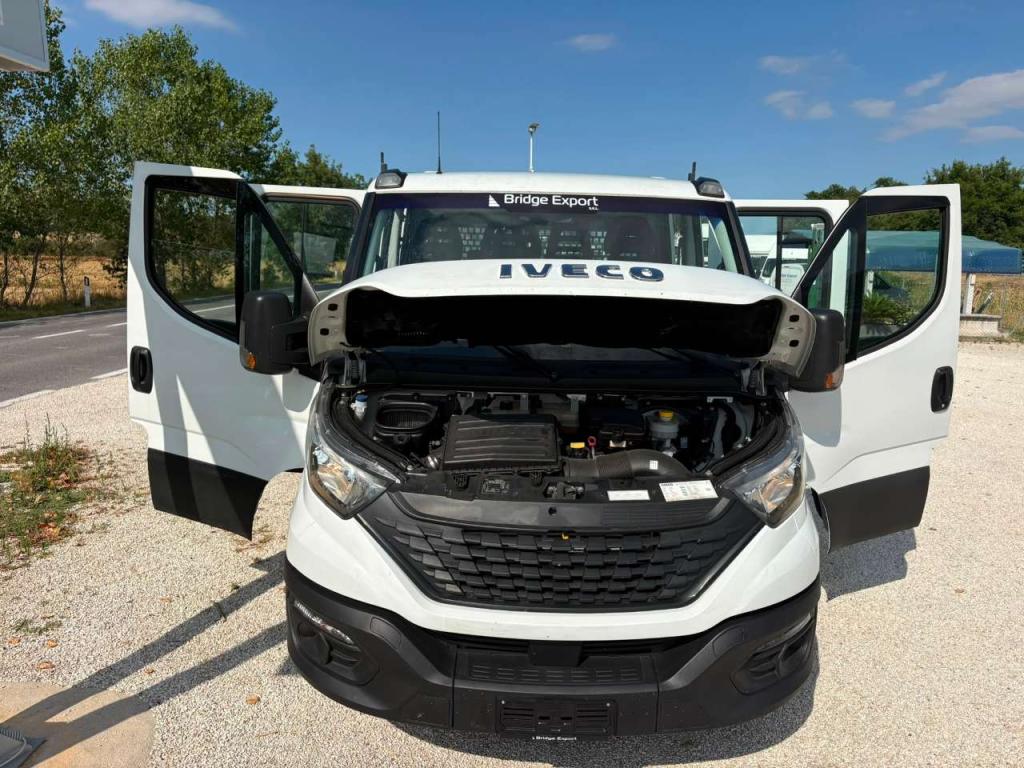 Iveco DAILY 35C16 doppia cabina 7 posti EURO 6 Photo 13