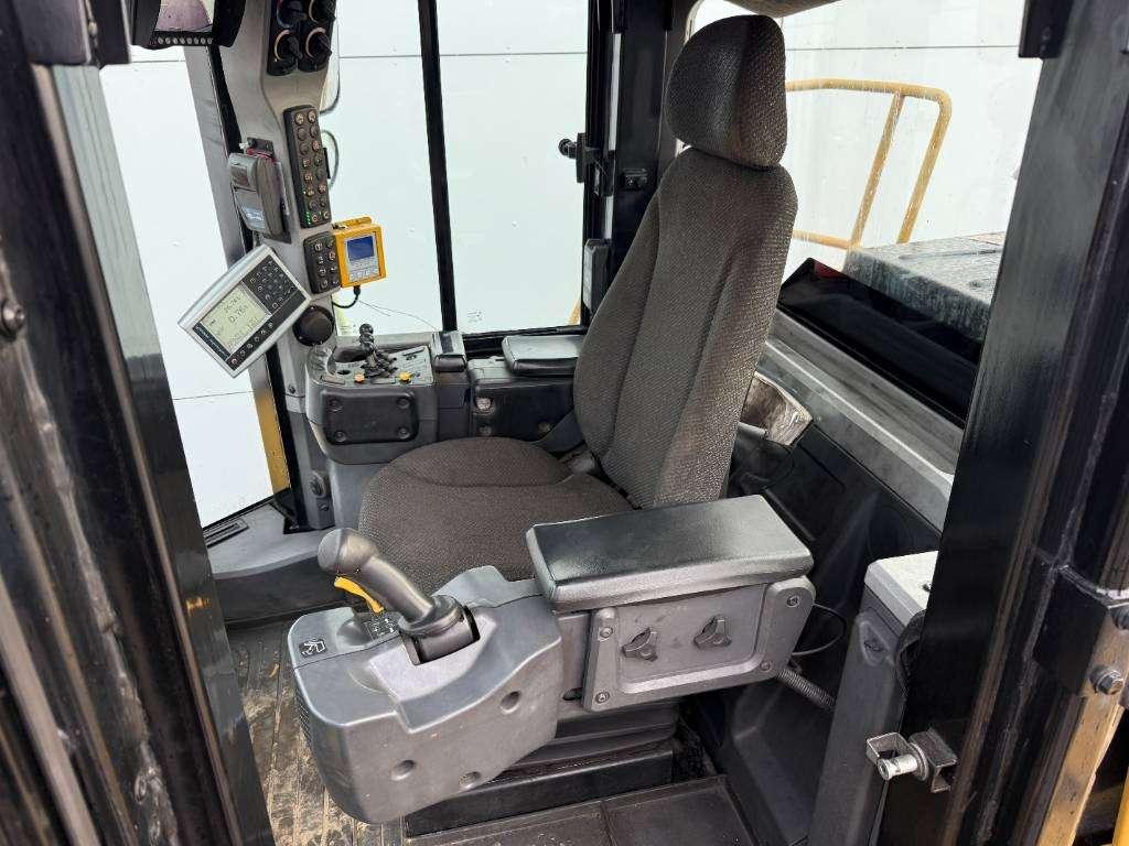 Caterpillar 966K - 3rd Function / Weight System Photo 8