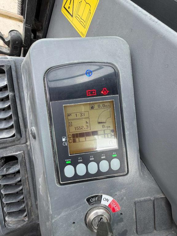 Yanmar VIO80-1A Photo 5