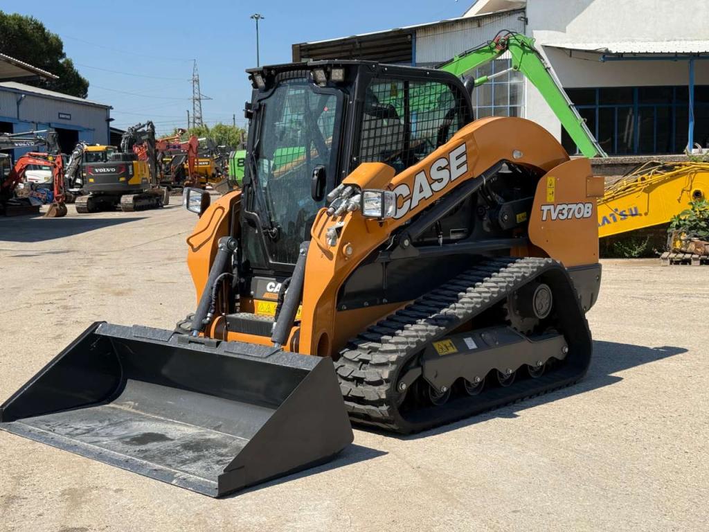 Case TV370B Photo 2