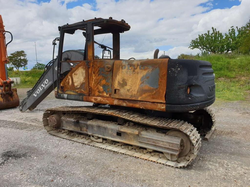 Volvo EC160 Photo 1