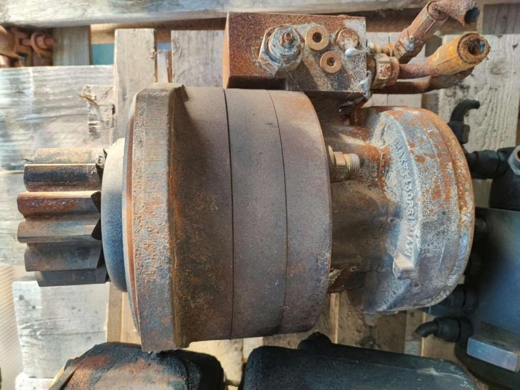 Volvo EC160 Photo 8