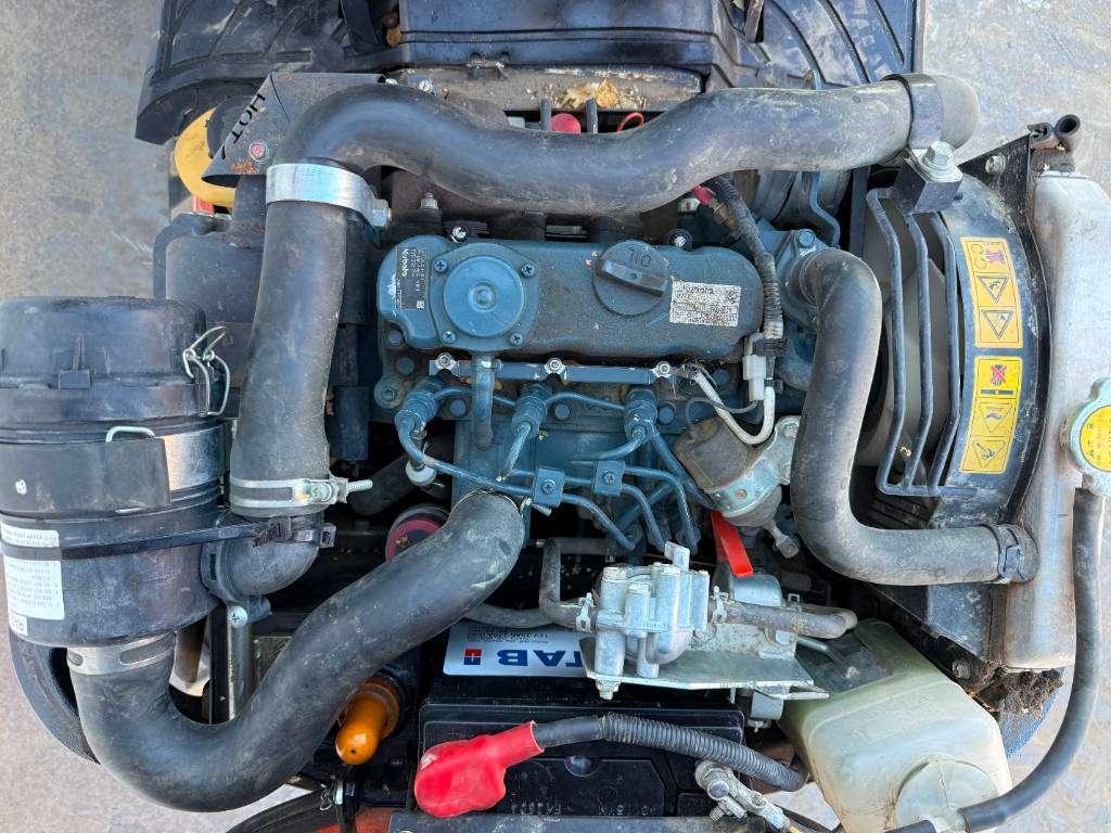 Kubota U10-3 - Blade / Hammer Lines Photo 18