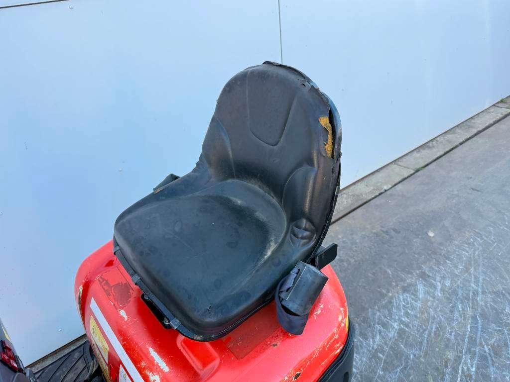 Kubota U10-3 - Blade / Hammer Lines Photo 6