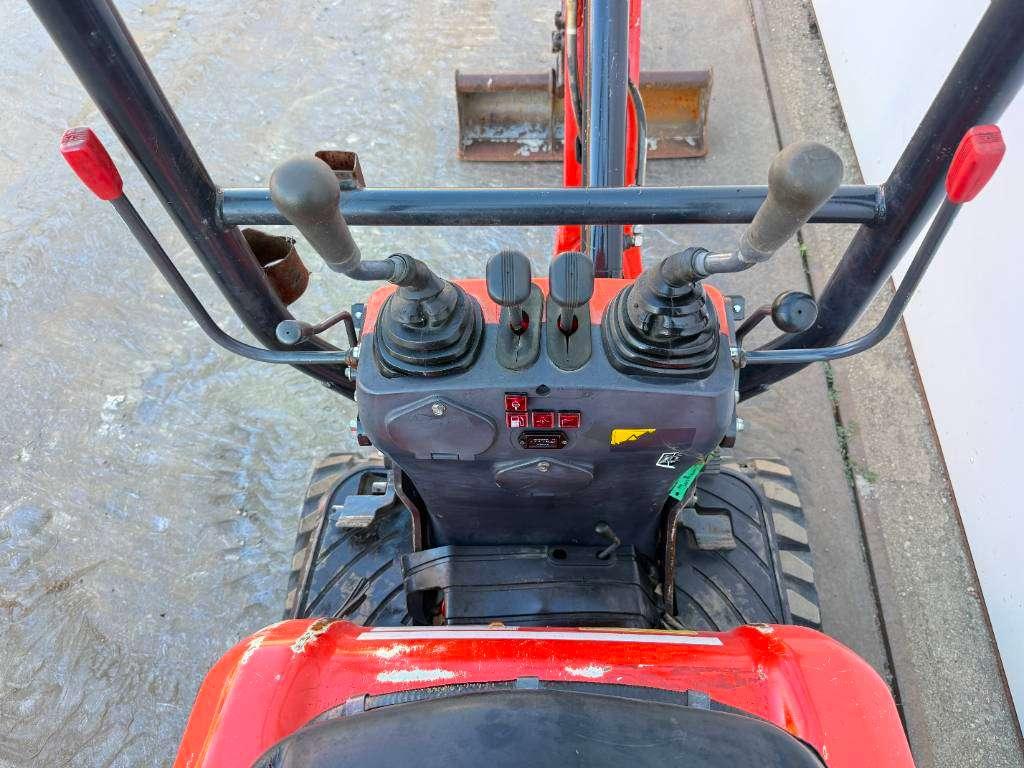 Kubota U10-3 - Blade / Hammer Lines Photo 7