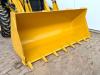 Caterpillar 424 4WD - Hammer Lines / Airco Photo 12 thumbnail