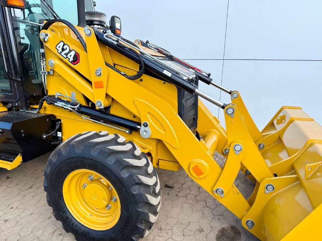 Caterpillar 424 4WD - Hammer Lines / Airco Photo 15