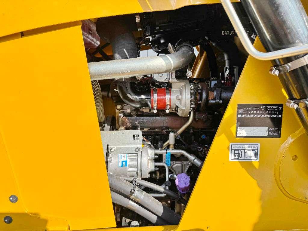 Caterpillar 424 4WD - Hammer Lines / Airco Photo 21