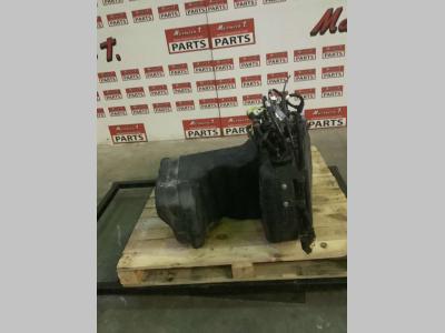 SERBATOIO PER AD BLUE VOLVO FH16 550 Réservoir en vente par Massucco T. Srl Area Ricambi
