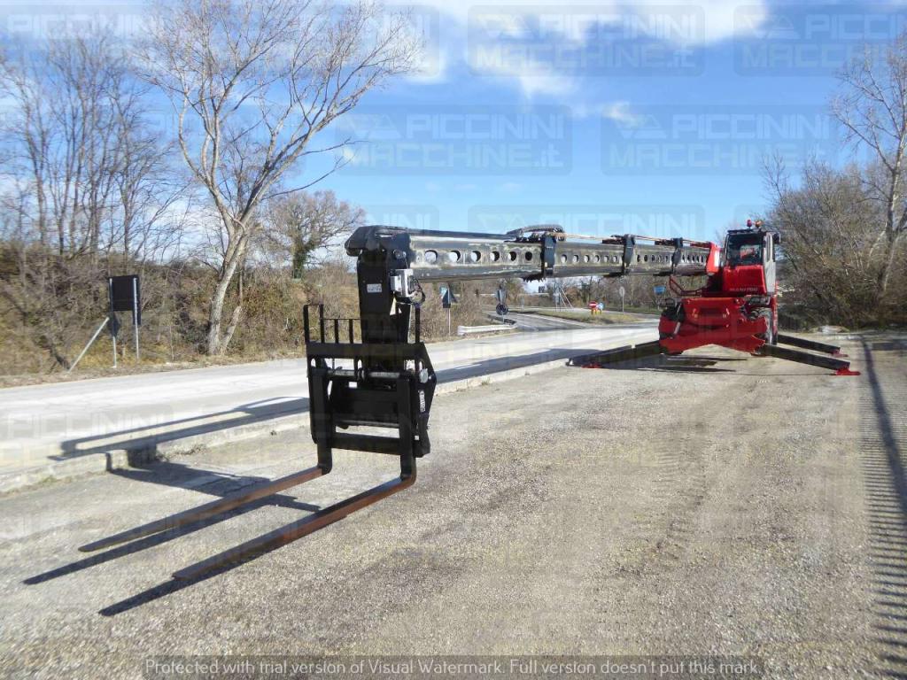 Manitou MRT3050 Plus Privilege Photo 6
