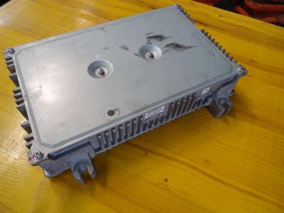 Boîte de jonction pour Hitachi ZX210.3 - ZX240.3 en vente par OLM 90 Srl