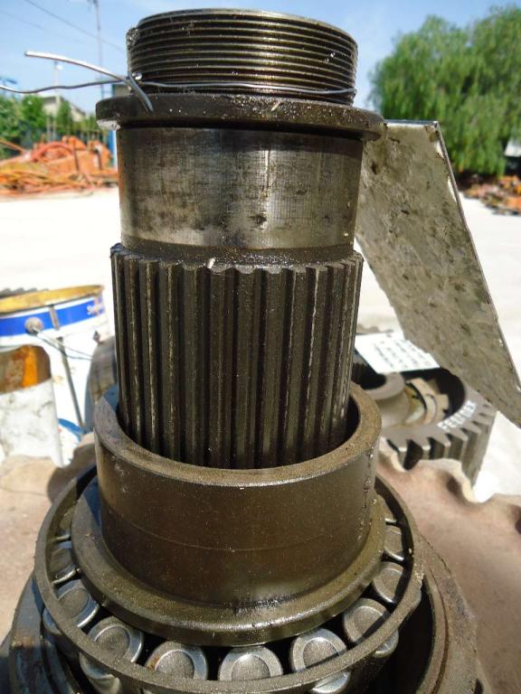 Réducteur de translation pour Fiat Allis FE28 Photo 2