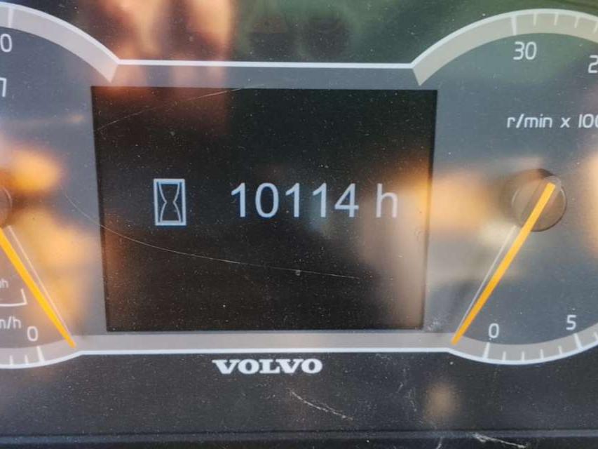 Volvo A30G Photo 4
