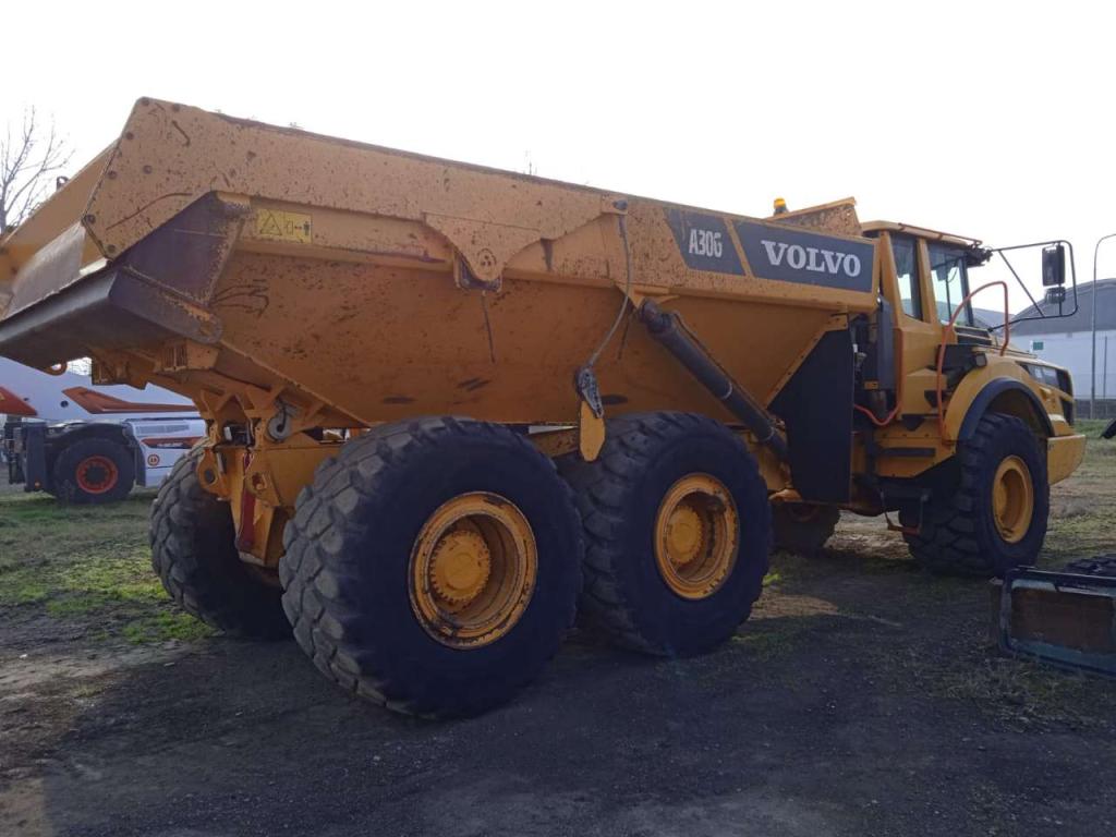 Volvo A30G Photo 7