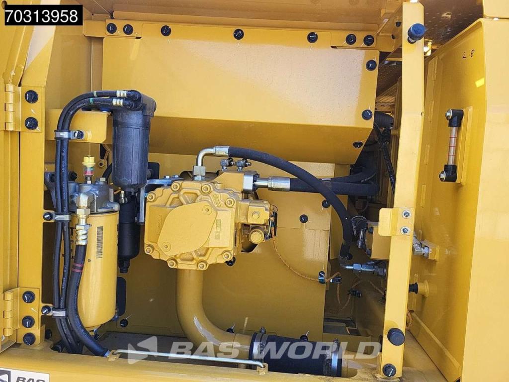 Caterpillar 324 Photo 16