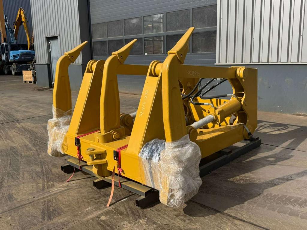 Caterpillar D7R D7H 2 Cylinders Ripper (casting shanks) Photo 3