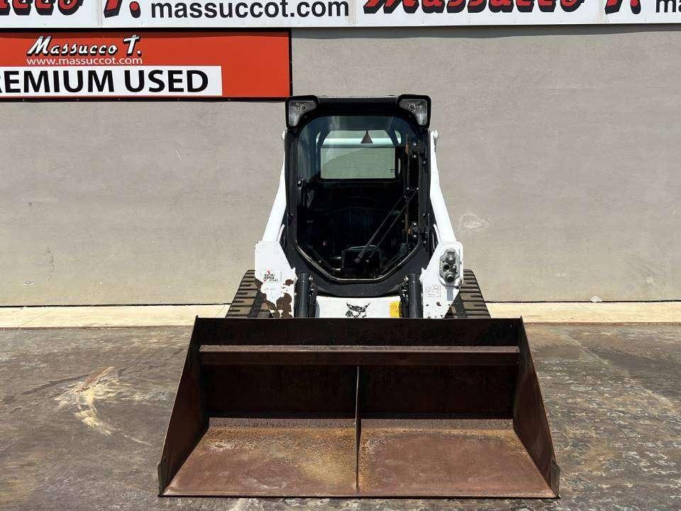 Bobcat T590 Photo 15