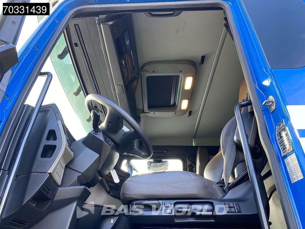 Man TGX 33.640 6X4 Photo 25