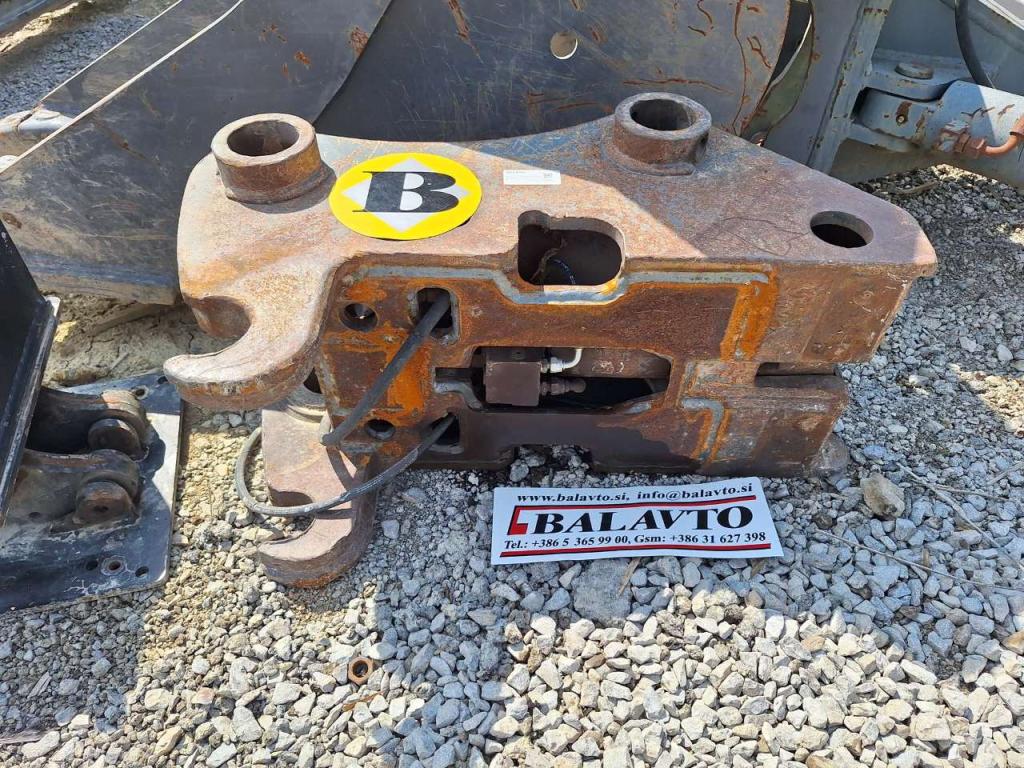 S1 for 20-25 ton excavators Attache rapide hydraulique Photo 1