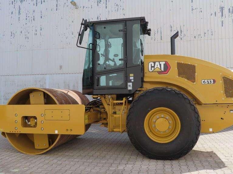 Caterpillar CS13 Photo 5