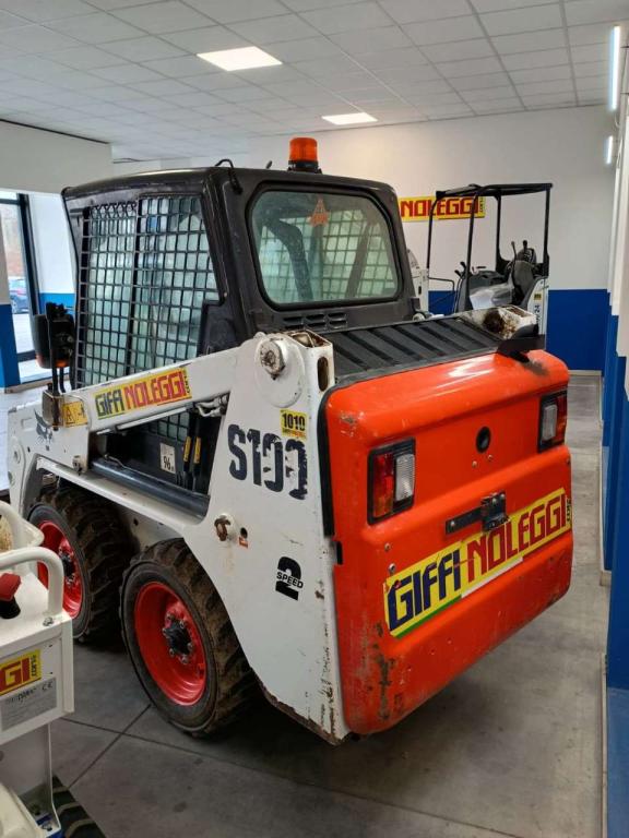 Bobcat s100 Photo 2