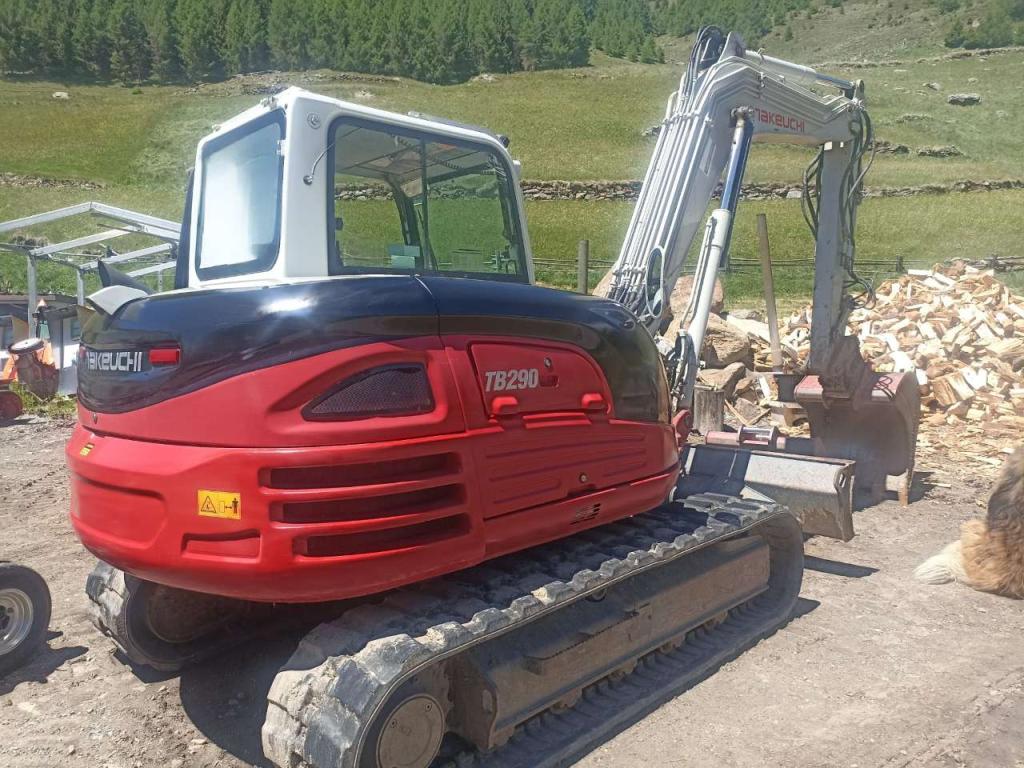 Takeuchi TB 290 Photo 1
