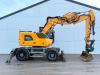 Liebherr A914 - Triple Boom / 2 extra Buckets! Photo 7 thumbnail